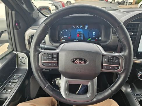 Used 2024 Ford F150 Lariat image 22