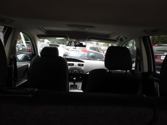 Used 2012 MAZDA MAZDA3 s Touring FWD image 28