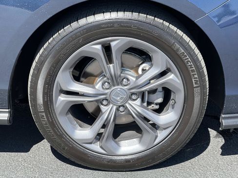 Certified 2024 Honda Accord EX image 26