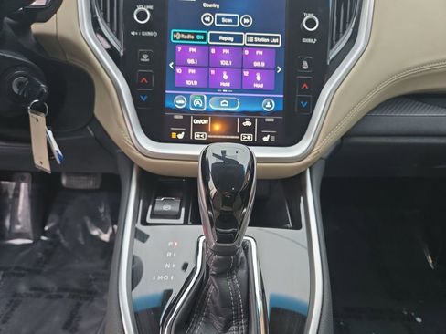Certified 2022 Subaru Outback Premium image 11