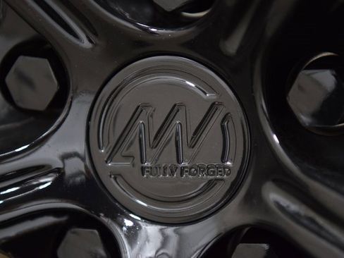 Used 2021 Tesla Model S Plaid image 28