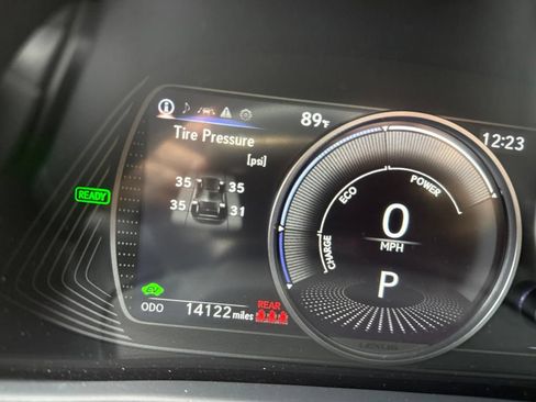 Used 2021 Lexus UX 250h w/ Premium Package AWD/4WD image 17