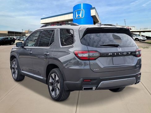 New 2026 Honda Pilot Elite image 3