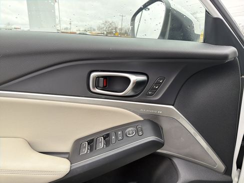 Used 2023 Acura Integra A-Spec image 12