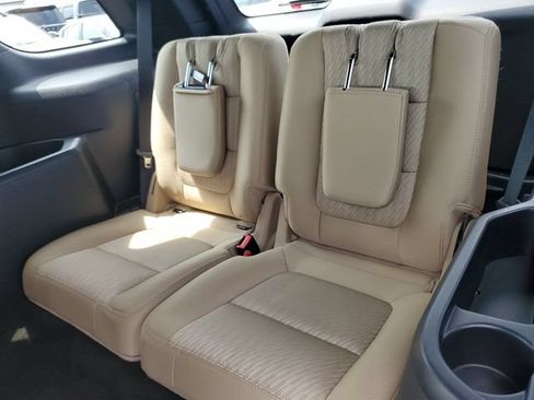Used 2017 Ford Explorer 4WD image 12