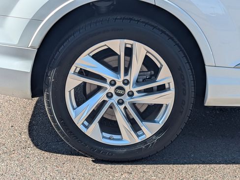 Used 2023 Audi Q7 3.0T Premium Plus image 7