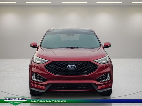 Used 2019 Ford Edge ST w/ Equipment Group 401A AWD/4WD image 9