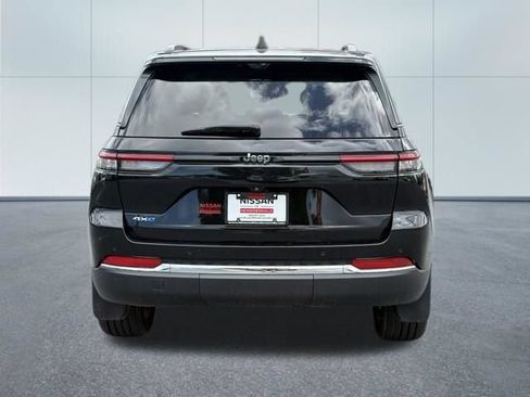 Used 2024 Jeep Grand Cherokee Limited 4xe w/ Luxury Tech Group II AWD/4WD image 10