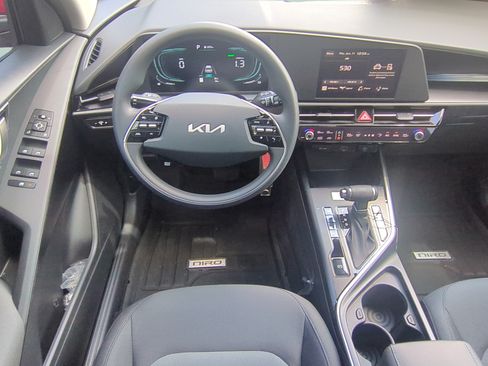 New 2026 Kia Niro LX FWD image 13