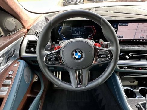 Used 2025 BMW XM AWD/4WD image 18