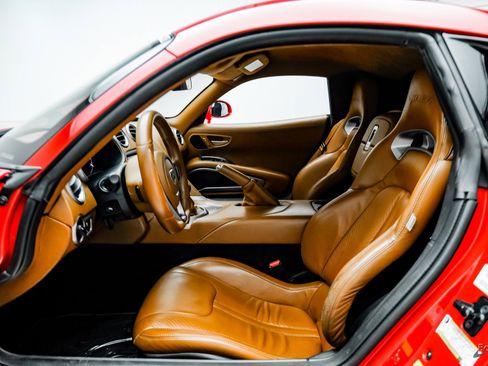 Used 2014 SRT Viper GTS w/ GTS Laguna Interior Package image 34
