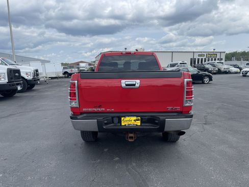 Used 2009 GMC Sierra 2500 SLE w/ SLE Preferred Package AWD/4WD image 7