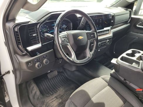 Used 2024 Chevrolet Silverado 2500 LT w/ Convenience Package AWD/4WD image 13