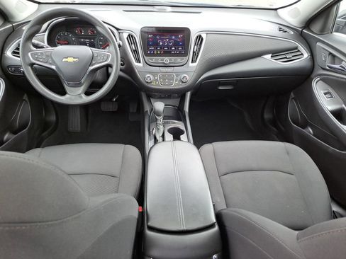 Used 2024 Chevrolet Malibu LT FWD image 12