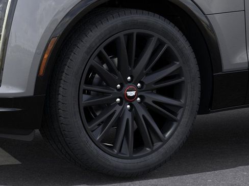 New 2025 Cadillac Lyriq Sport RWD image 33