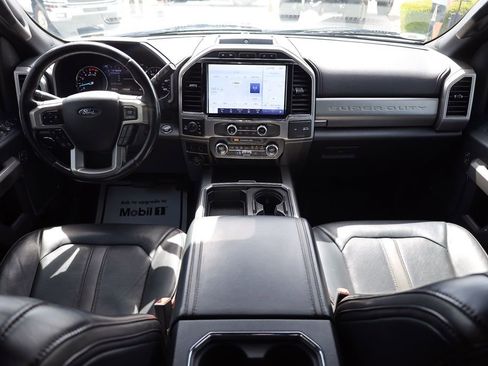 Used 2022 Ford F350 Platinum image 18