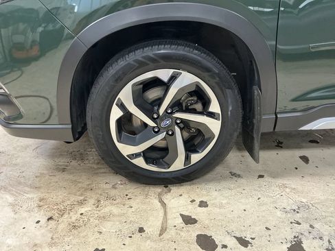Certified 2024 Subaru Forester Touring w/ Pop Package 2 AWD/4WD image 9