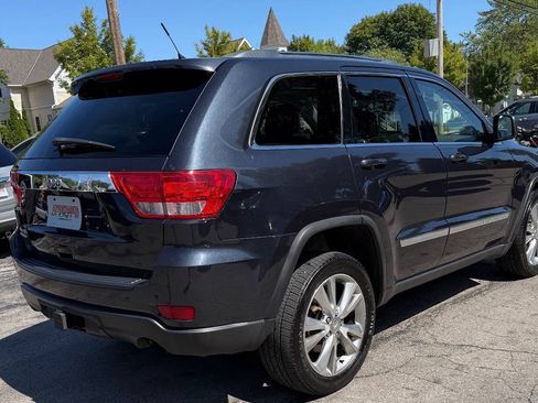 Used 2012 Jeep Grand Cherokee Laredo AWD/4WD image 10