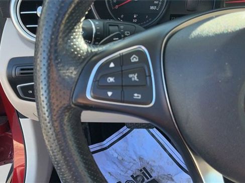 Used 2019 Mercedes-Benz GLC 300 image 18