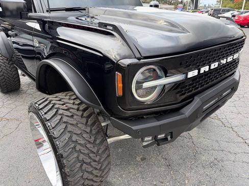 Used 2023 Ford Bronco Wildtrak AWD/4WD image 26