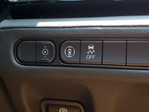 Certified 2025 Acura MDX FWD image 30