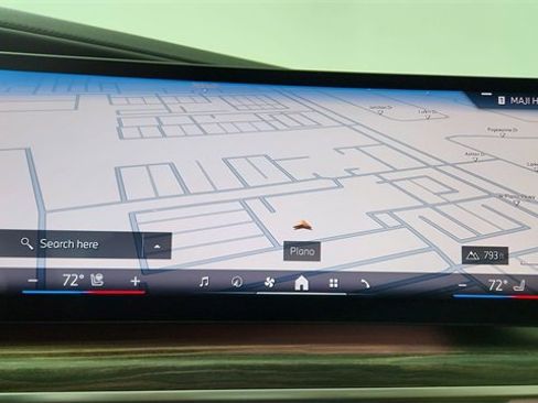 Used 2023 BMW 740i 740i w/ Executive Package image 44