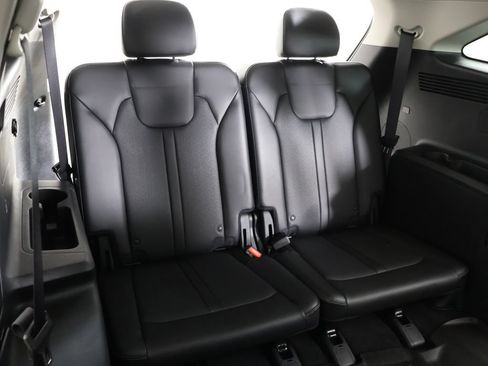 Used 2023 Kia Sorento EX FWD image 39
