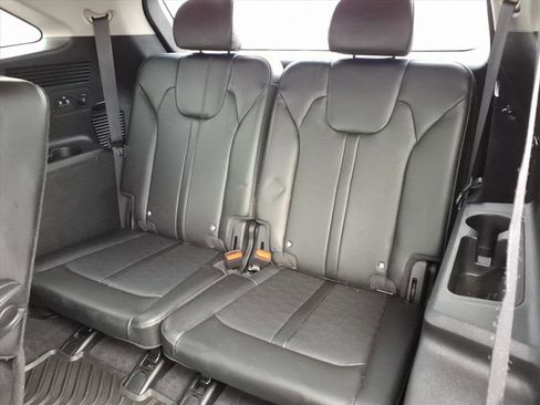 Used 2025 Kia Sorento EX w/ Panoramic Sunroof Package image 24