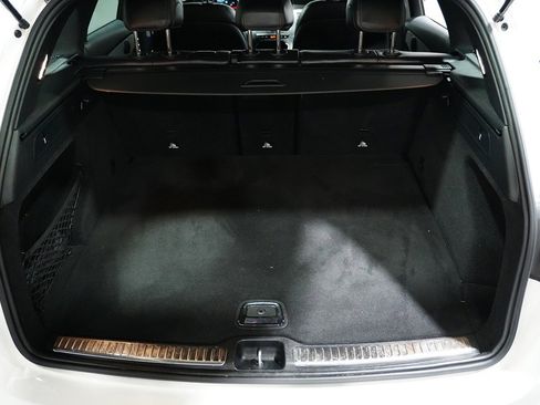 Used 2021 Mercedes-Benz GLC 300 4MATIC image 20