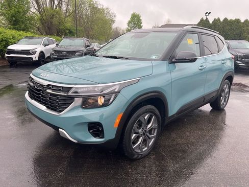 Certified 2024 Kia Seltos S AWD/4WD image 3