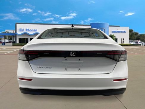 New 2026 Honda Accord SE image 4