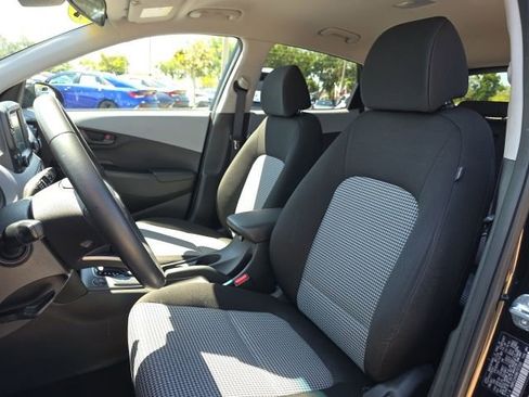 Used 2021 Hyundai Kona SEL image 5