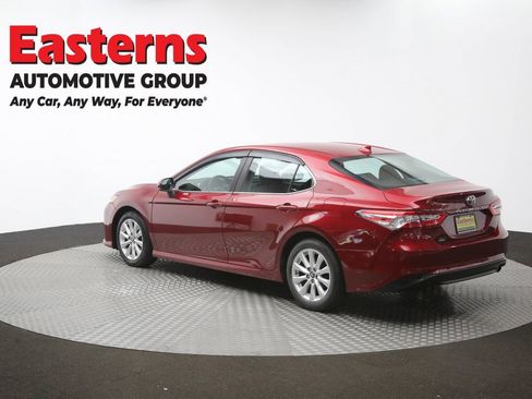 Used 2019 Toyota Camry LE FWD image 61