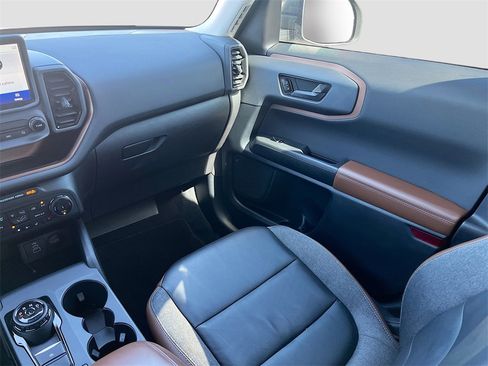 Used 2023 Ford Bronco Sport Outer Banks w/ Tech Package image 23