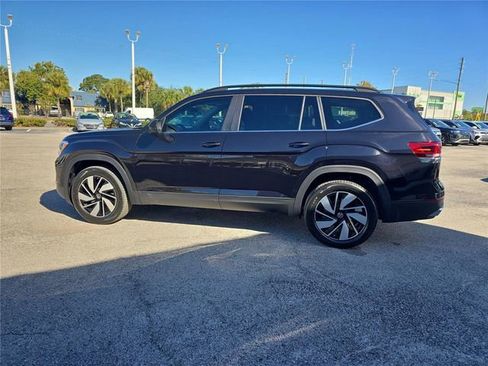 New 2026 Volkswagen Atlas SE FWD image 6