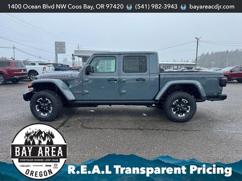 New 2026 Jeep Gladiator Rubicon w/ Safety Group AWD/4WD image 9