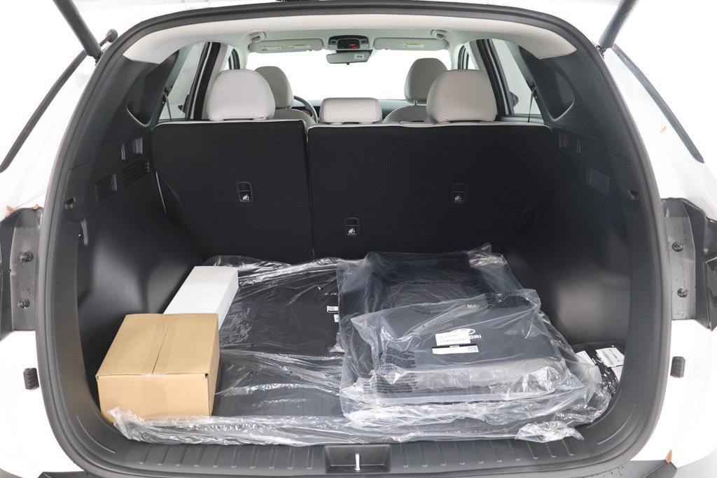 New 2026 Hyundai Tucson SEL Plus w/ Tow & Go Package AWD/4WD image 30