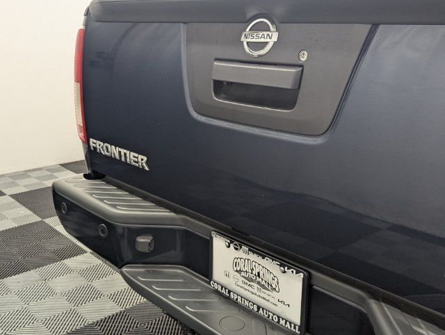 Certified 2020 Nissan Frontier PRO-4X w/ Pro-4x Utility Package AWD/4WD image 9