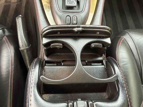 Used 2002 Jaguar XJ8 image 91