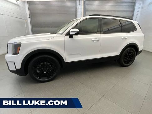 Used 2025 Kia Telluride SX X-Line AWD/4WD image 1