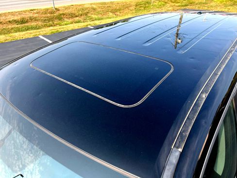 Used 2017 Honda Pilot EX-L image 14