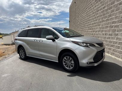 Used 2021 Toyota Sienna XLE w/ XLE Plus Package