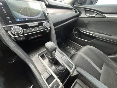 Used 2017 Honda Civic EX-T image 19