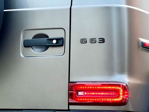 Certified 2024 Mercedes-Benz G 63 AMG 4MATIC image 11