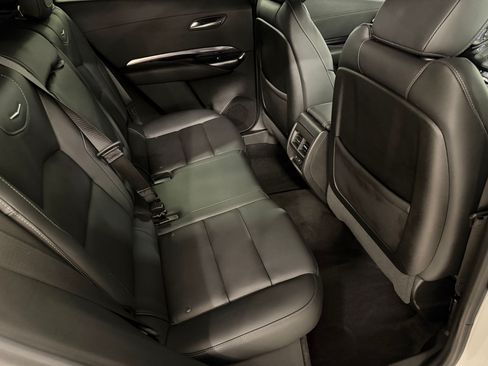 Used 2022 Cadillac XT4 Luxury w/ Cold Weather Package FWD image 42