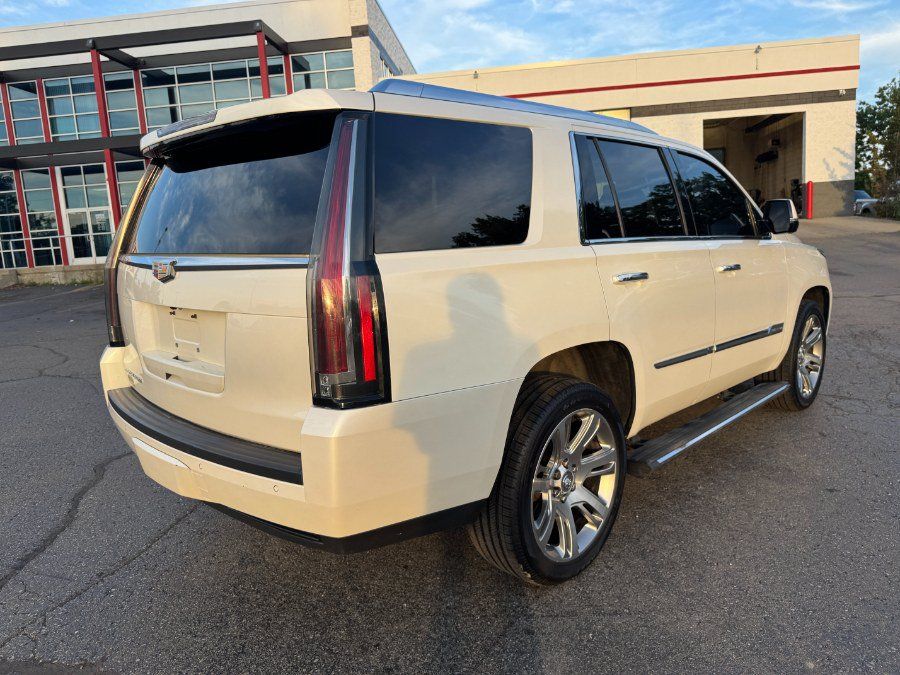 Used 2015 Cadillac Escalade Premium AWD/4WD image 5