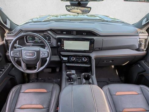 Used 2023 GMC Sierra 1500 AT4 w/ AT4 Premium Package AWD/4WD image 18