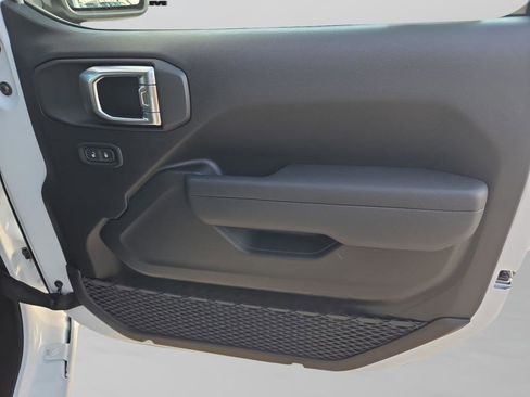 New 2026 Jeep Wrangler Sport AWD/4WD image 31