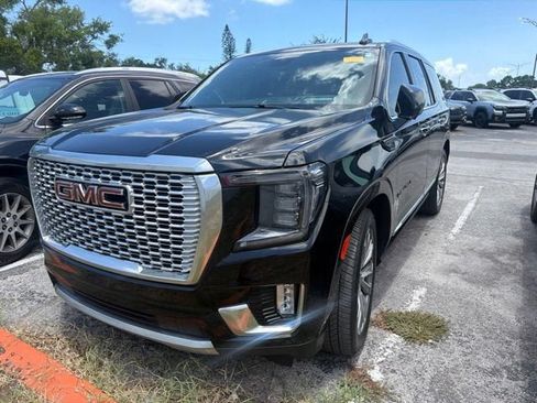 Used 2023 GMC Yukon Denali w/ Denali Reserve Package RWD image 4