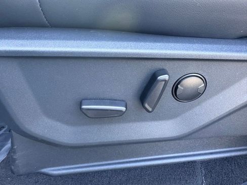 Used 2025 Ford Expedition Tremor image 25